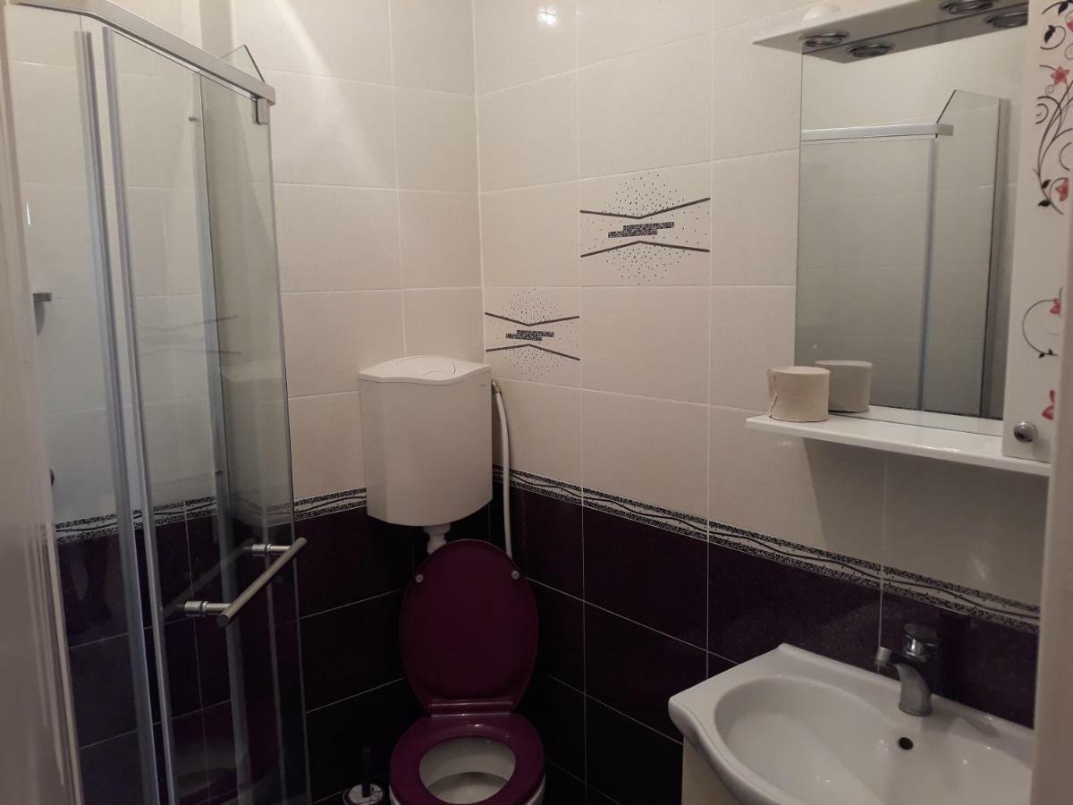 Apartament 3 Camere Constanţa Exteriör bild
